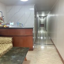青岛百信旅馆(五四广场万象城店)