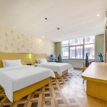 竞族电竞酒店(湖南工业职院中医药大学店)