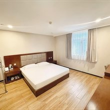 五方酒店(传媒大学五方桥店)