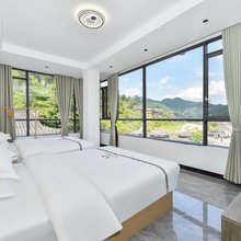 苗寨湾酒店(西江千户苗寨景区北门店)