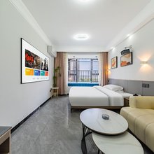 橘子观影酒店(泰宏建业城荆胡地铁站店)