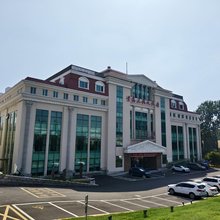 青岛花园大酒店贵宾楼(五四广场小麦岛公园店)
