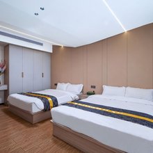 云泉六街105客服度假别墅(学前北路分店)