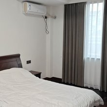 相遇边城特色民宿(兴港路分店)