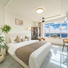 寻见·千城婳丨TheBeautyofTheEast民宿(摩尔城东影路地铁站店)