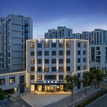 全季酒店(上海滴水湖地铁站店)