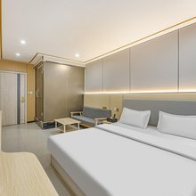 怡家公寓(广州中医药大学金沙洲医院横沙地铁站店)