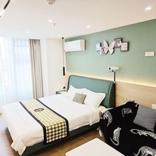 自贡翰雲民宿