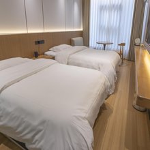 剑阁锦绣主题酒店