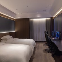 潮流派酒店(淮安洪泽武夷广场店)