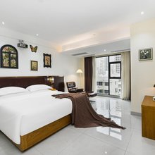 吉啡蓝调咖啡酒店(南宁广西大学鲁班路地铁站店)