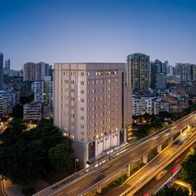 广州北京路步行街东山口地铁站亚朵酒店