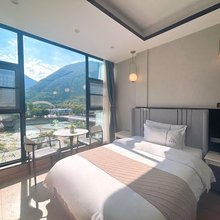 石棉瑞景酒店