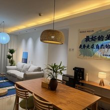 深圳璞素青年旅舍(龙岗吉祥地铁站店)