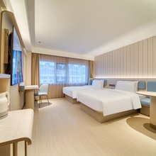 汉庭酒店(杭州富阳大润发店)