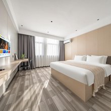 半夏一号客栈(衢州西站店)
