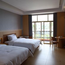 雅美春天酒店