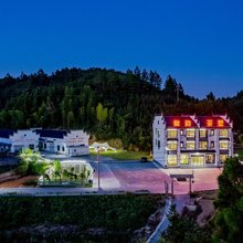 徽韵茶墅Villa｜闪闪红星·竹筏畅游