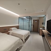 云播客栈(桑坡商城店)