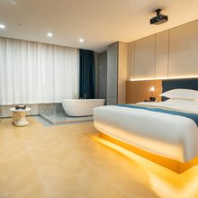 庆枫拾光美居(厦门海沧祥禾广场店)
