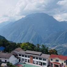 兴山云里雾里民宿