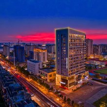丹江口斯普瑞国际大酒店(丹江口大坝景区店)