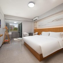 暖心公寓(市二医院店)