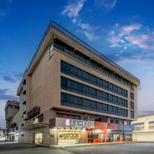 如家云上四季酒店(杭州火车南站西广场店)