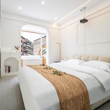 成都巷里民宿(339天府熊猫塔红星桥地铁站店)