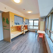 济南稻壳青年旅舍(山东国际会展中心店)