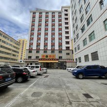 速8酒店(合作盛世聚宝店)