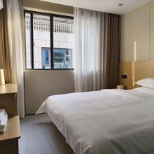 有涧民宿(开封万岁山武侠城清明上河园店)