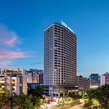 南宁游意思丨LIFEISYOUS格调酒店(国际会展中心金湖广场地铁站店)