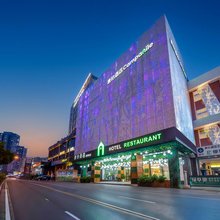 康铂酒店(长沙红星德思勤广场店)