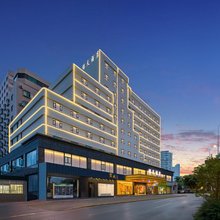 禧天酒店(海口秀英港汽车西站店)