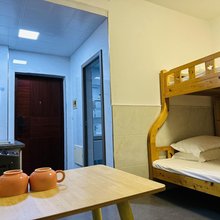 瓷语间民宿(陶溪川文创街区景德镇雕塑瓷厂店)