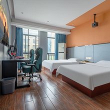 曲向·优选电竞酒店(九江店)