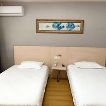 如家驿居酒店(烟台机场路新都汇店)
