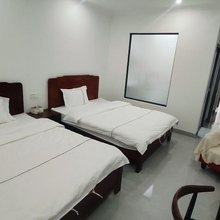 湖坪商务公寓(谢岗振兴大道店)
