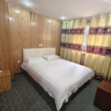松潘甲居客栈