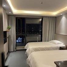 炽麓山居