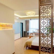 古城·栖雲丨LUMINA VISTA·SERENITY设计师民宿(大同古城华严寺店)