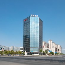 欢漫酒店(汉寿高铁站林宸广场店)