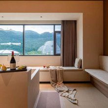 六盘水满月Hotel(明湖国家湿地公园店)