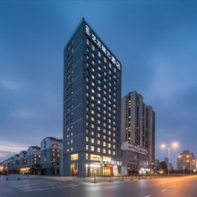 艺龙瑞云酒店(菏泽市立医院老城曹州店)