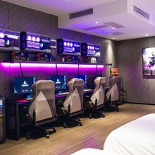 E加电竞公寓(廉江樱花公园店)