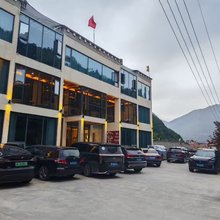 黑水观山墅民宿