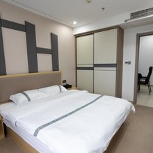 凯媚大酒店(南京高淳地铁站店)