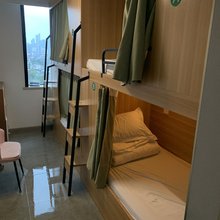 城巷·民谣精选青年旅舍(城站地铁西湖店)