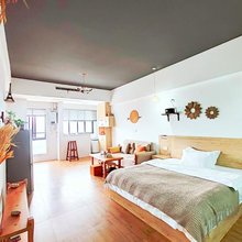 三只猫公寓(长江师范学院店)